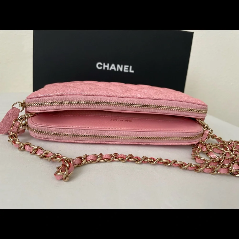 Chanel Pink Iridescent Clutch with Chain - Picture 6 of 14